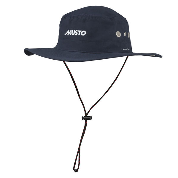 Musto Evo Fast Dry Brimmed Hat 597 True Navy