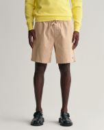 Questi pantaloncini Gant in comodo cotone elasticizzato con coulisse sono un capo essenziale del guardaroba estivo.