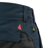 	Questi sono pantaloni Musto da vela resistenti e performanti, sviluppati in un leggero tessuto elasticizzato ad asciugatura rapida.