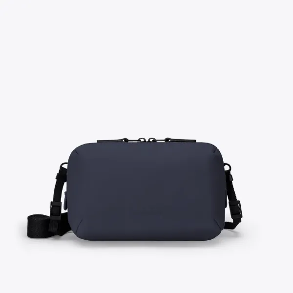 Immagine di Ucon Acrobatic Ando Medium Lotus Dark Navy